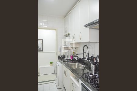 Apartamento à venda com 80m², 3 quartos e 2 vagasCozinha
