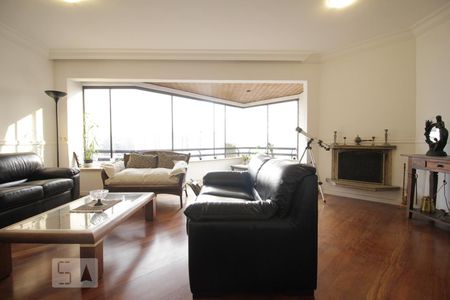 Sala de apartamento para alugar com 4 quartos, 170m² em Vila Suzana, São Paulo