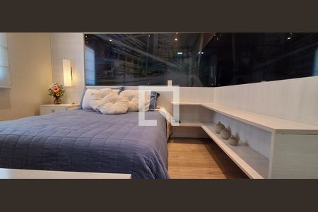 Apartamento à venda com 168m², 3 quartos e 2 vagas Apartamento à venda com 168m², 3 quartos e 2 vagasSuíte