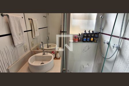 Apartamento à venda com 168m², 3 quartos e 2 vagas Apartamento à venda com 168m², 3 quartos e 2 vagasBanheiro Social