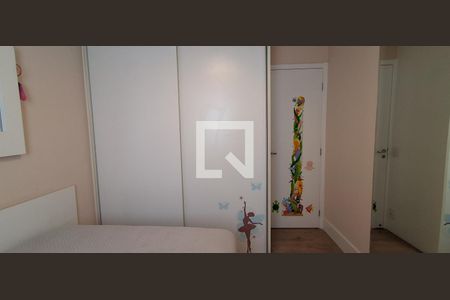 Apartamento à venda com 168m², 3 quartos e 2 vagas Apartamento à venda com 168m², 3 quartos e 2 vagasQuarto 2