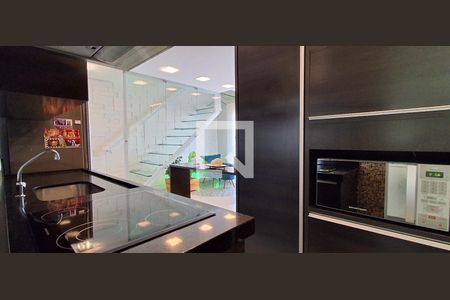 Apartamento à venda com 168m², 3 quartos e 2 vagas Apartamento à venda com 168m², 3 quartos e 2 vagasCozinha