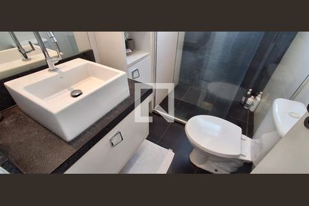 Apartamento à venda com 168m², 3 quartos e 2 vagas Apartamento à venda com 168m², 3 quartos e 2 vagasBanheiro Suíte