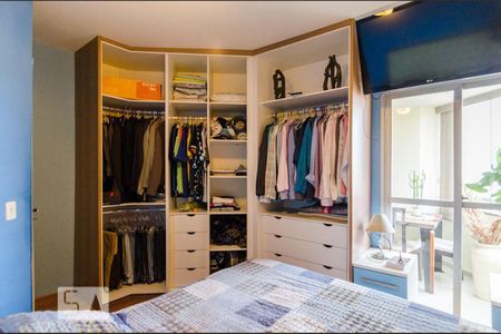 Apartamento à venda com 209m², 3 quartos e 2 vagasQuarto 3