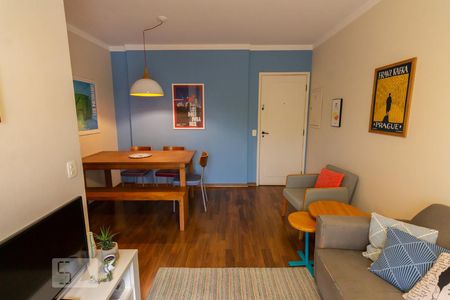 Sala de apartamento para alugar com 2 quartos, 58m² em Vila Ipojuca, São Paulo