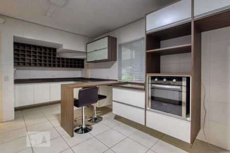 Casa de condomínio à venda com 400m², 4 quartos e 6 vagasCozinha