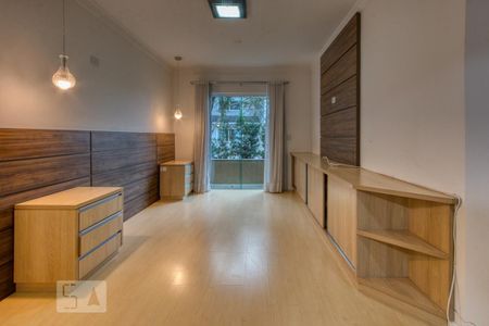 Casa de condomínio à venda com 400m², 4 quartos e 6 vagasSuíte 4