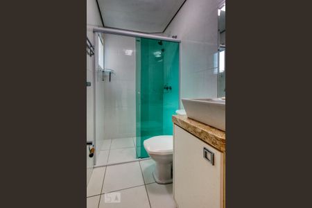 Casa de condomínio à venda com 400m², 4 quartos e 6 vagasBanheiro da Suíte 3