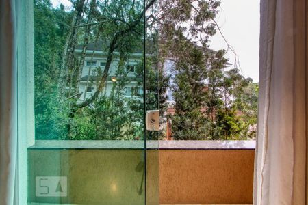Casa de condomínio à venda com 400m², 4 quartos e 6 vagasSacada da Suíte 4