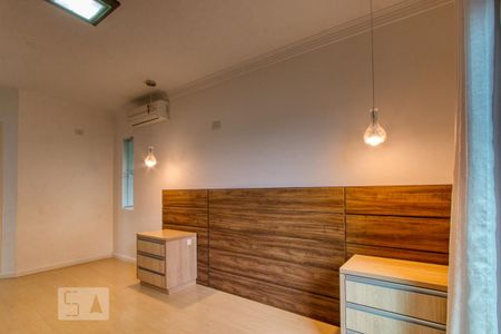 Casa de condomínio à venda com 400m², 4 quartos e 6 vagasSuíte 4