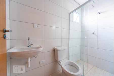 Banheiro de apartamento à venda com 2 quartos, 54m² em Bangú, Santo André
