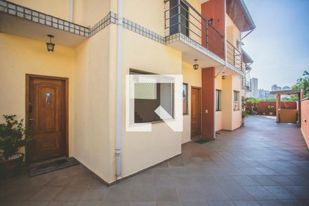 Casa de condomínio à venda com 203m², 3 quartos e 2 vagas Casa de condomínio à venda com 203m², 3 quartos e 2 vagasÁrea Externa