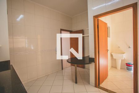 Casa de condomínio à venda com 203m², 3 quartos e 2 vagas Casa de condomínio à venda com 203m², 3 quartos e 2 vagasCozinha