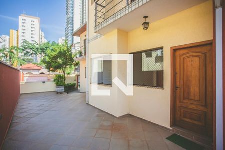 Casa de condomínio à venda com 203m², 3 quartos e 2 vagas Casa de condomínio à venda com 203m², 3 quartos e 2 vagasÁrea Externa