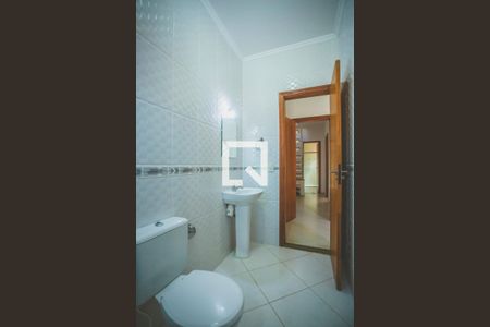 Casa de condomínio à venda com 203m², 3 quartos e 2 vagas Casa de condomínio à venda com 203m², 3 quartos e 2 vagasQuarto