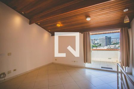 Casa de condomínio à venda com 203m², 3 quartos e 2 vagas Casa de condomínio à venda com 203m², 3 quartos e 2 vagasEspaço Gourmet