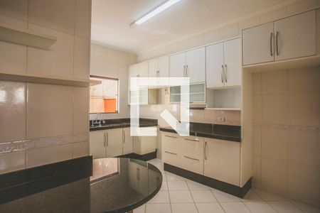 Casa de condomínio à venda com 203m², 3 quartos e 2 vagas Casa de condomínio à venda com 203m², 3 quartos e 2 vagasCozinha