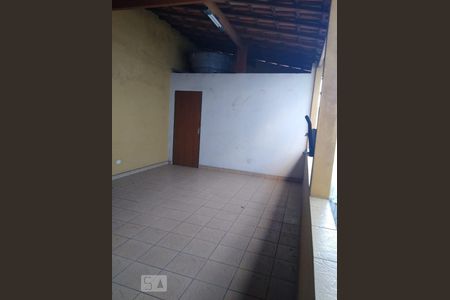 Casa à venda com 176m², 3 quartos e sem vaga Casa à venda com 176m², 3 quartos e sem vagaEscritório