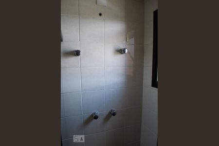 Apartamento para alugar com 152m², 3 quartos e 4 vagas Apartamento para alugar com 152m², 3 quartos e 4 vagasBanheiro da Suíte 1