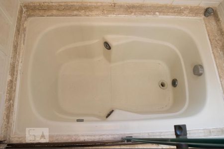 Apartamento para alugar com 152m², 3 quartos e 4 vagas Apartamento para alugar com 152m², 3 quartos e 4 vagasBanheiro da Suíte 3