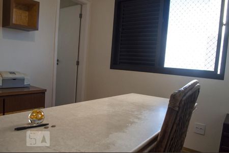 Apartamento para alugar com 152m², 3 quartos e 4 vagas Apartamento para alugar com 152m², 3 quartos e 4 vagasSuíte 1