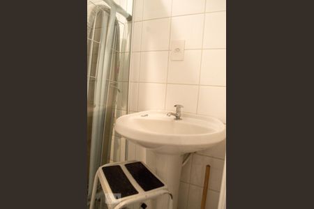 Apartamento para alugar com 152m², 3 quartos e 4 vagas Apartamento para alugar com 152m², 3 quartos e 4 vagasBanheiro de Serviço