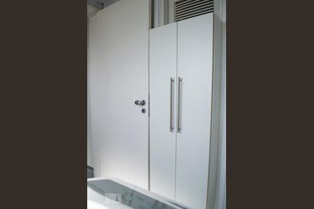 Apartamento para alugar com 152m², 3 quartos e 4 vagas Apartamento para alugar com 152m², 3 quartos e 4 vagasÁrea de Serviço