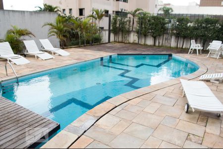 Apartamento para alugar com 152m², 3 quartos e 4 vagas Apartamento para alugar com 152m², 3 quartos e 4 vagasPiscina