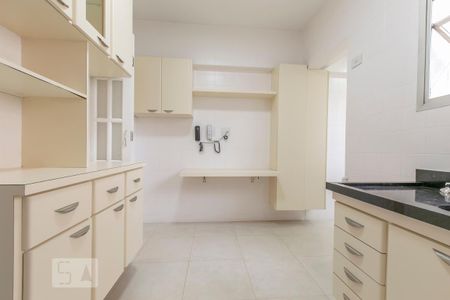 Apartamento à venda com 67m², 2 quartos e 1 vagaCozinha