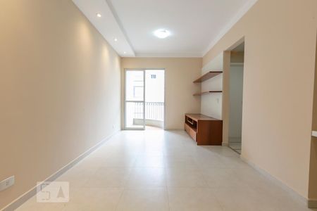 Apartamento à venda com 67m², 2 quartos e 1 vagaSala