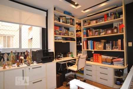 Apartamento à venda com 170m², 4 quartos e 2 vagasQuarto 1