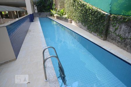 Apartamento à venda com 170m², 4 quartos e 2 vagasPiscina