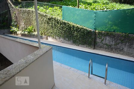 Apartamento à venda com 170m², 4 quartos e 2 vagasPiscina