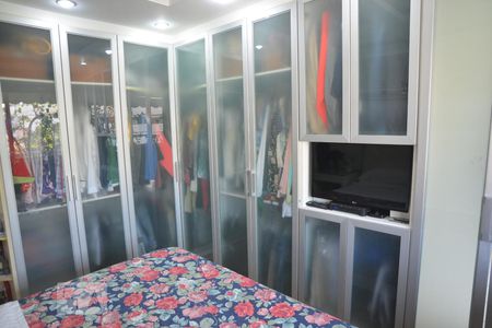 Apartamento à venda com 170m², 4 quartos e 2 vagasQuarto 4