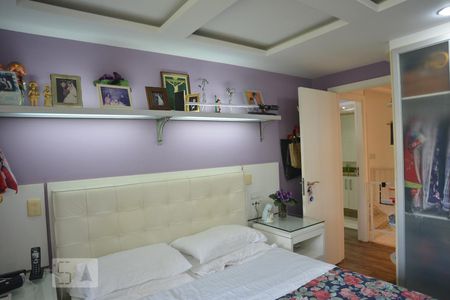 Apartamento à venda com 170m², 4 quartos e 2 vagasQuarto 4