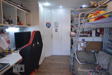 Apartamento à venda com 170m², 4 quartos e 2 vagasQuarto 3