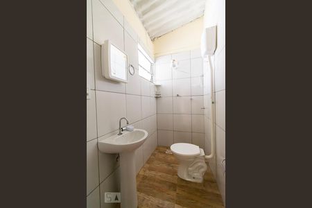 Banheiro de casa para alugar com 4 quartos, 95m² em Ceilândia Sul (ceilândia), Brasília