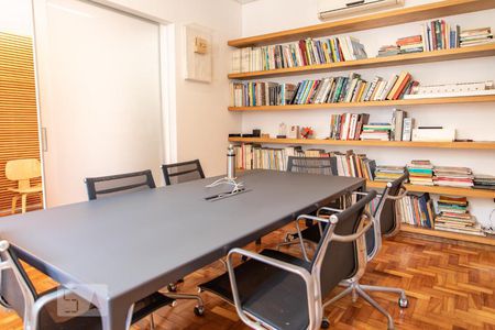 Sala de casa para alugar com 3 quartos, 160m² em Urca, Rio de Janeiro