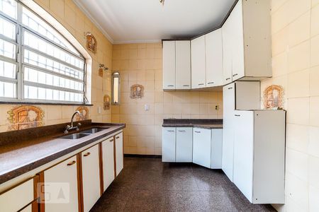 Casa à venda com 300m², 3 quartos e sem vagaCozinha
