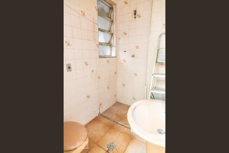 Banheiro de kitnet/studio à venda com 1 quarto, 25m² em Botafogo, Rio de Janeiro