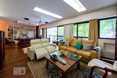 Apartamento à venda com 198m², 3 quartos e 3 vagasSala