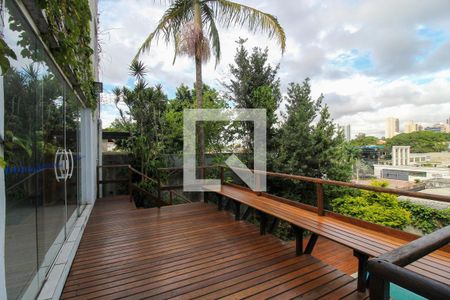 Casa para alugar com 416m², 3 quartos e 2 vagasPiscina