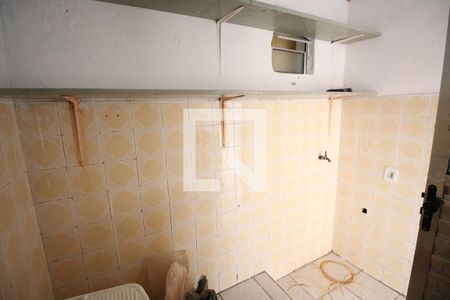 Área de Serviço de casa para alugar com 2 quartos, 100m² em Jardim Concordia, São Paulo
