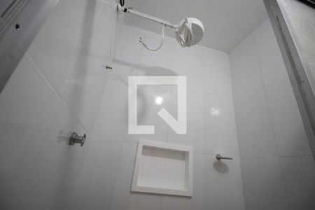 Banheiro de casa para alugar com 2 quartos, 100m² em Jardim Concordia, São Paulo