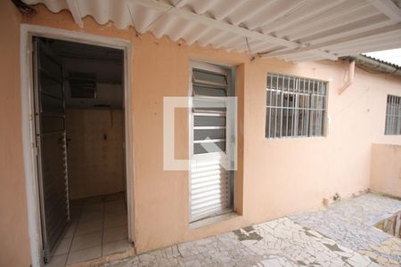 Entrada de casa para alugar com 2 quartos, 100m² em Jardim Concordia, São Paulo