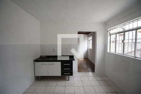 Cozinha de casa para alugar com 2 quartos, 100m² em Jardim Concordia, São Paulo