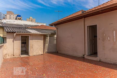 Casa para alugar com 200m², 2 quartos e 1 vagaQuintal dos Fundos