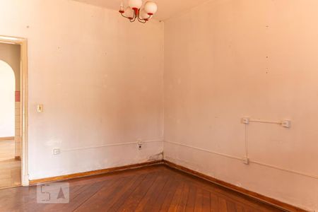 Sala de casa para alugar com 2 quartos, 200m² em Vila Moinho Velho, São Paulo