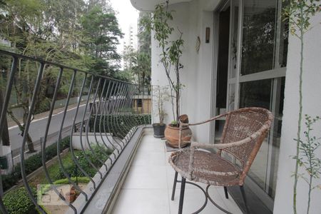 Varanda de apartamento à venda com 3 quartos, 107m² em Vila Andrade, São Paulo