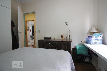 Apartamento à venda com 107m², 3 quartos e 2 vagasQuarto 2